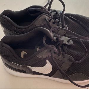 Nike womens shoes